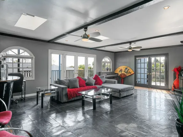 5533 Onacrest Dr #1, Los Angeles, CA 90043