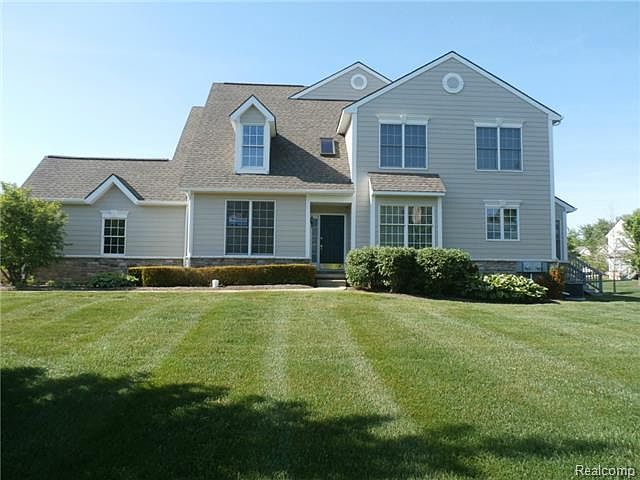 1st image of 26420 Island Lake Dr #1