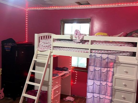 5th image of 358 Twin Ford Loop