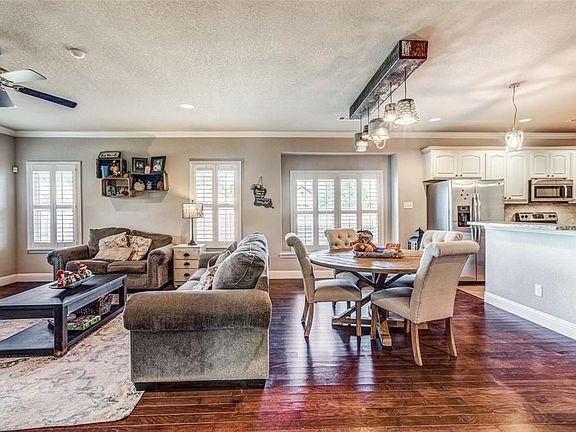 5th image of 3065 Carlton Pkwy
