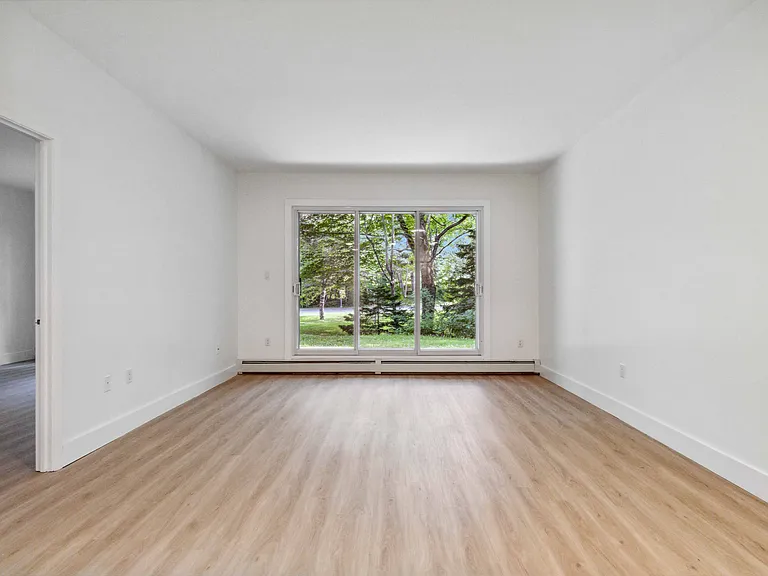 11 Horizon Ct #214 — Photo 8