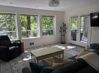 6701 NE Day Rd W, Bainbridge Island, WA 98110