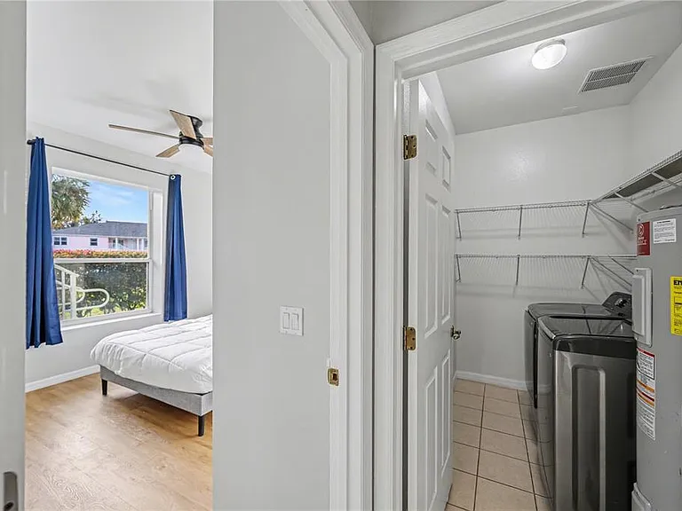 3158 Sun Lake Ct #A — Photo 18