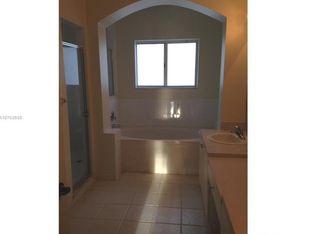 1972 SE 24th Ave, Homestead, FL 33035