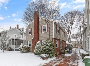 27 Green St, Watertown, MA 02472