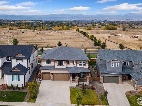 2nd image of 612 Gold Hill Dr