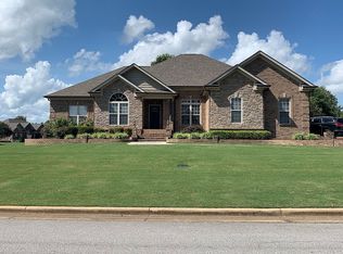 17767 Remington Dr, Athens, AL 35611