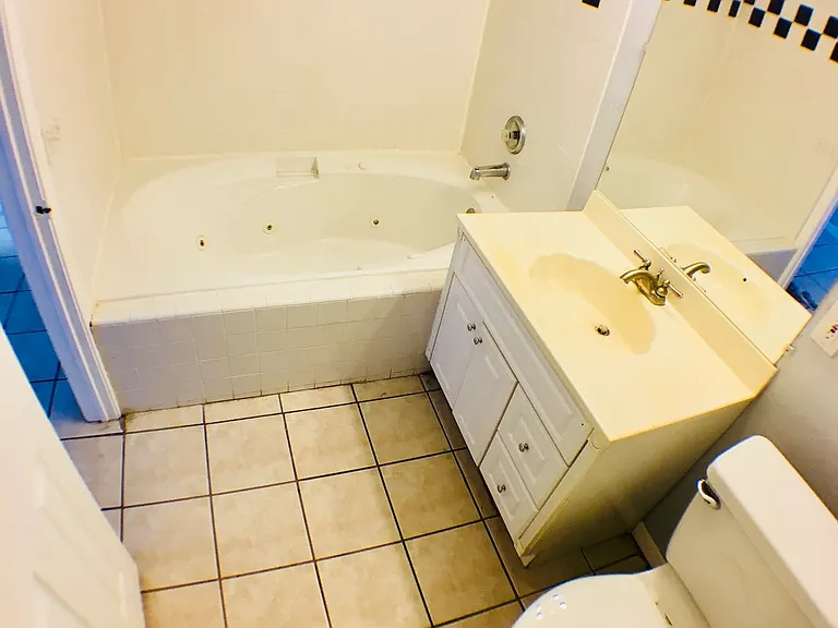 3809 Cherrywood Rd — Photo 6