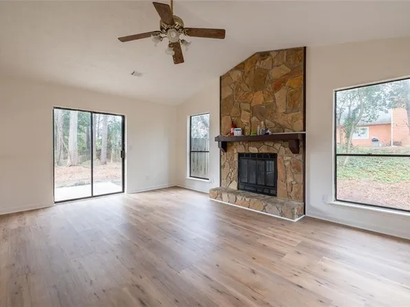 3927 Centennial Trl, Duluth, GA 30096