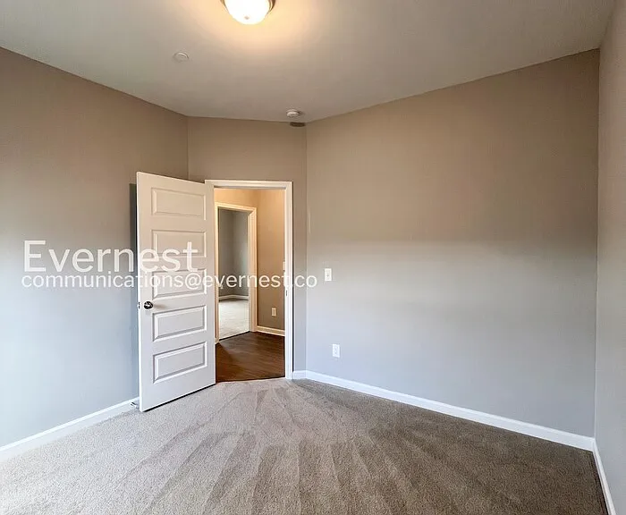 1036 Echo Ridge Rd — Photo 16