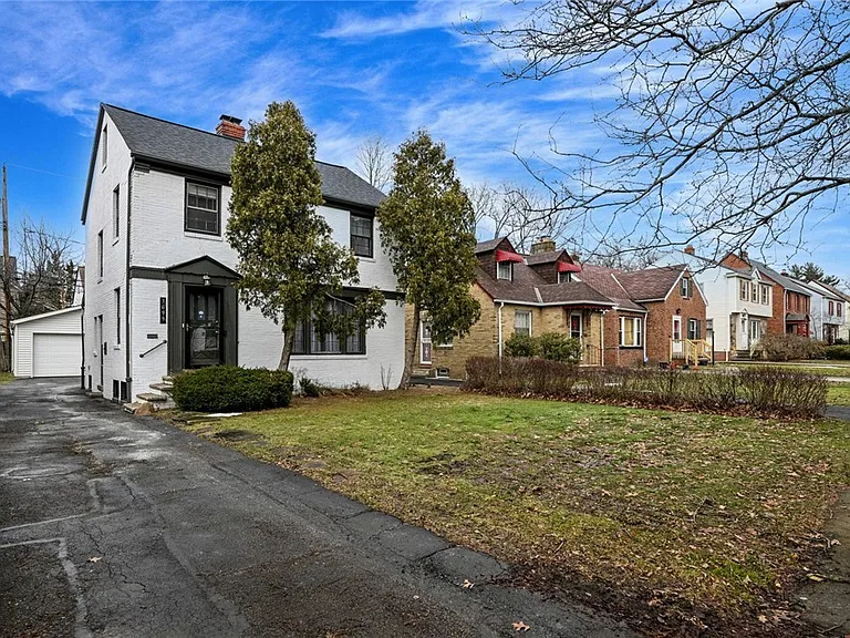 3699 Bainbridge Rd — Photo 36