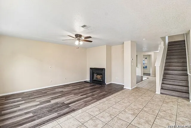 4 bed, 2.5 bath, 2134 sqft, $1,950 — Photo 4