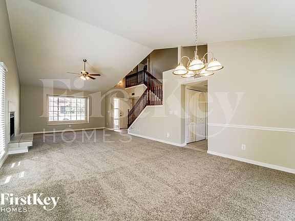 3rd image of 2701 W Camino De La Joya