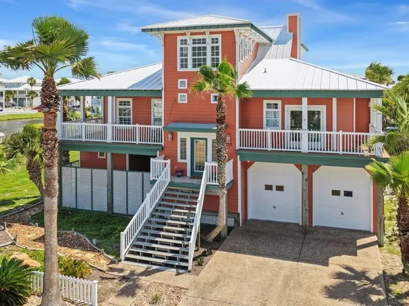 220 Keewaydin Ln, Port Aransas, TX 78373