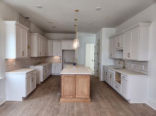 206 N 9th St #A, Nashville, TN 37206