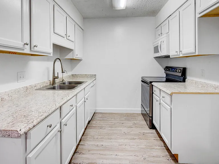 113 Cadillac Ave #A — Photo 12