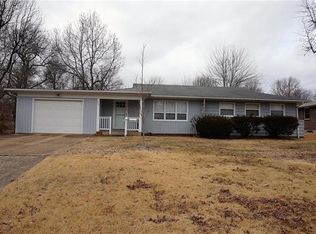 809 Fairgrounds Rd, Rolla, MO 65401