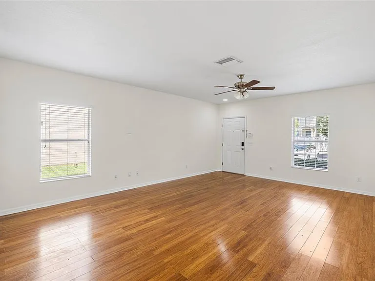 15849 Fishhawk View Dr — Photo 5
