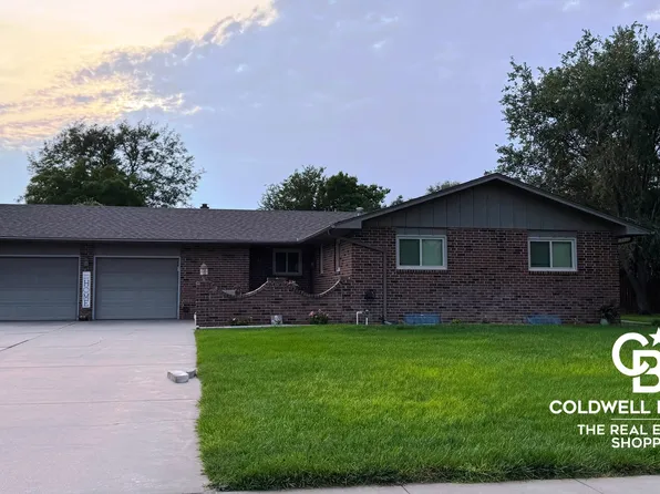 2707 Rock Rd, Garden City, KS 67846