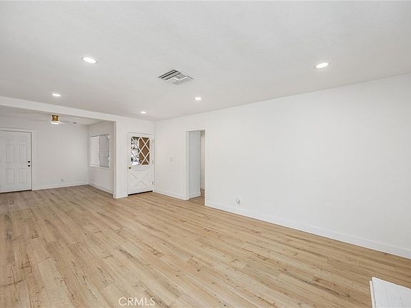 4th image of 634 E Pioneer Ave