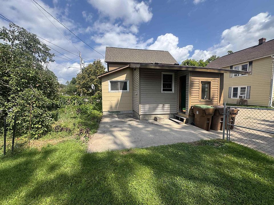 28th image of 2100 PRAIRIE STREET