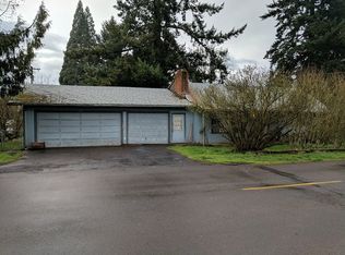 3811 7th St, Hubbard, OR 97032