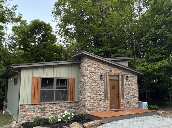 5645 Township Road 250, Logan, OH 43138