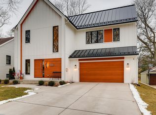 5336 Lyman Ave, Downers Grove, IL 60515