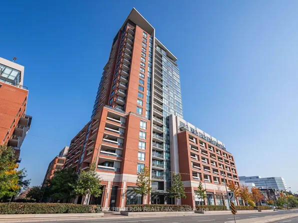 800 Lawrence Ave W, Toronto, ON