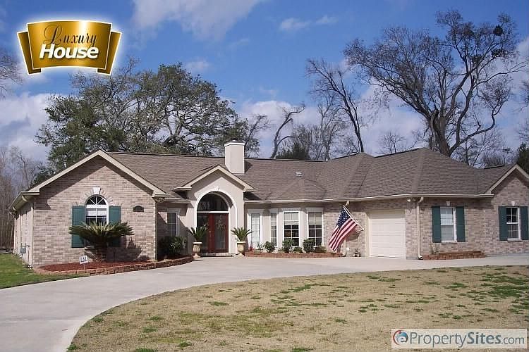 1st image of 4581 Barataria Blvd