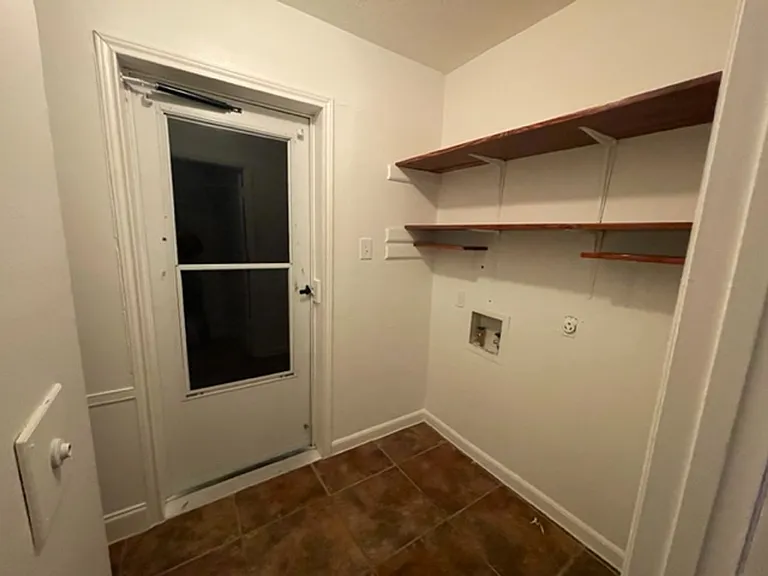 838 Saddlebrook Dr — Photo 14
