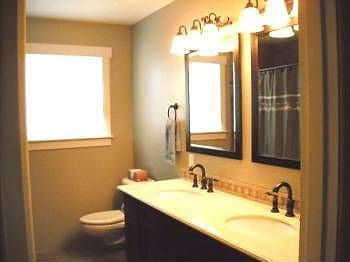 3rd image of 2710 NE 143rd St