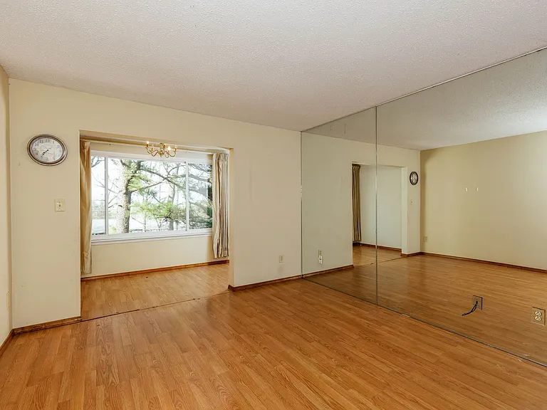 401 Skyview Dr #401D — Photo 5