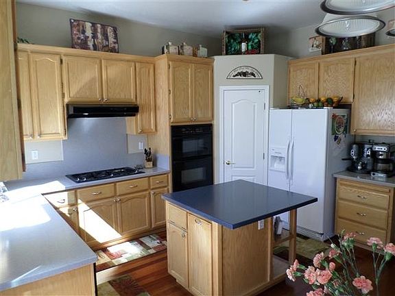 4th image of 9530 Orwell Ct