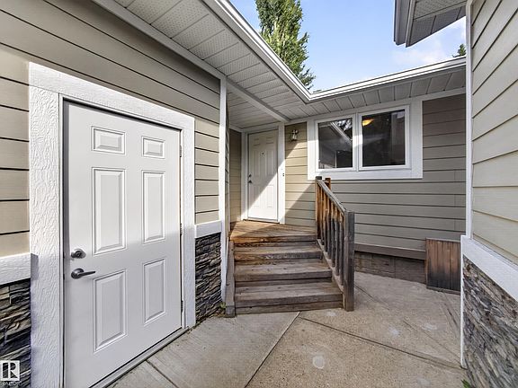 3rd image of 16 Greenwood Way