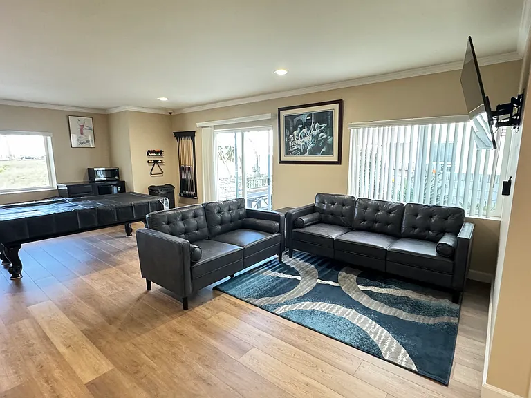 Laguna del Rey Apartments — Photo 35