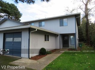 1234 W Historic Columbia River Hwy, Troutdale, OR 97060