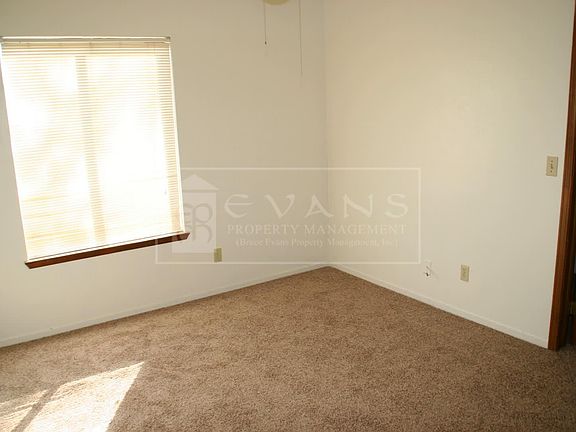 5th image of 3710 W La Vida Ave