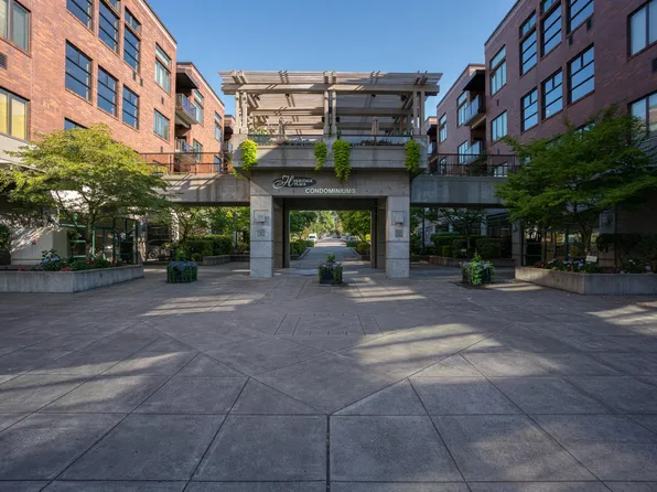 400 W 8th St Unit 226, Vancouver, WA 98660