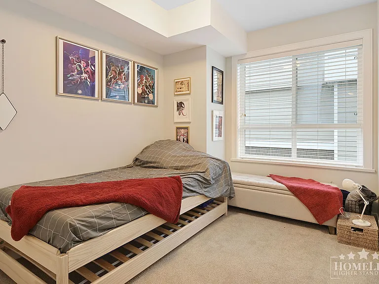 1321 Fir St #2 — Photo 16