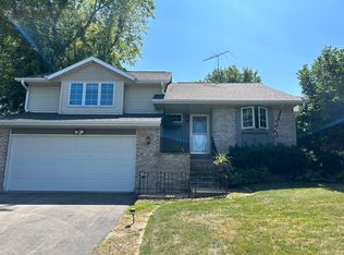 121 Newport Rd, Davis, IL 61019