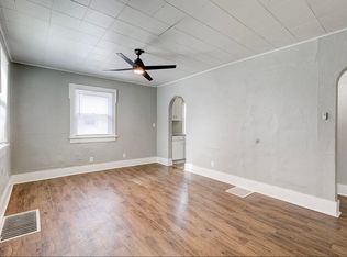 2712 Des Moines St, Des Moines, IA 50317