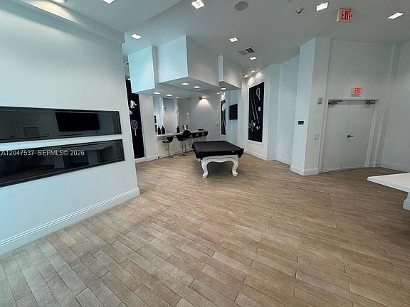 4th image of 350 S Miami Ave APT 3304