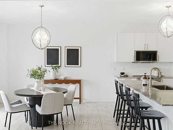 5th image of 141 Lyle Dr