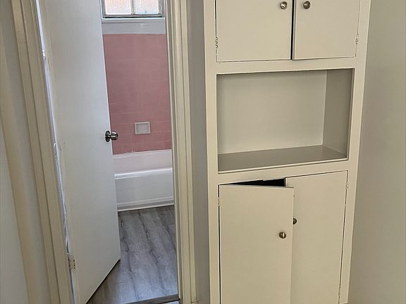3rd image of 11962 York Ave APT C