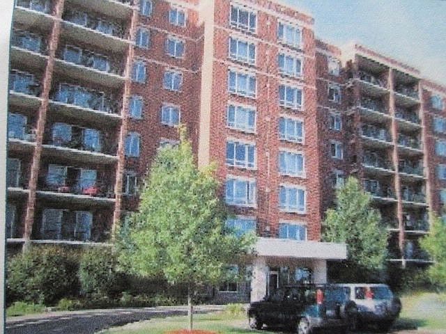 1st image of 5555 N Cumberland Ave Unit 603