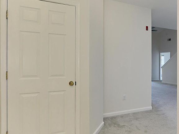 5th image of 11301 Westbrook Mill Ln Unit 303