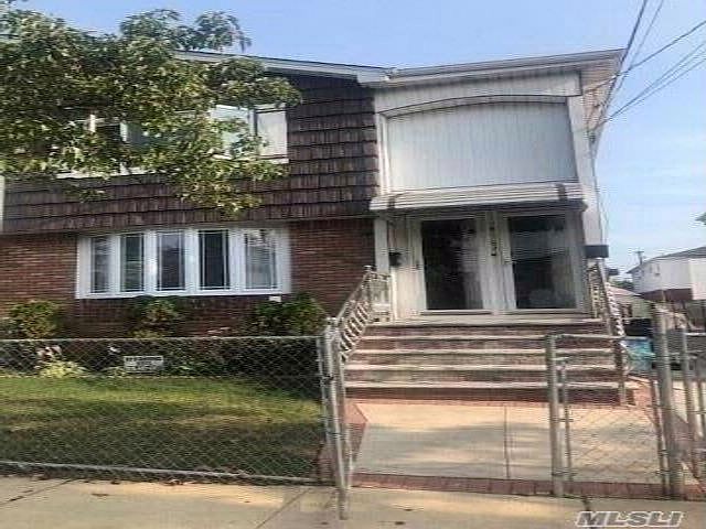 1st image of 245-62 148th Dr