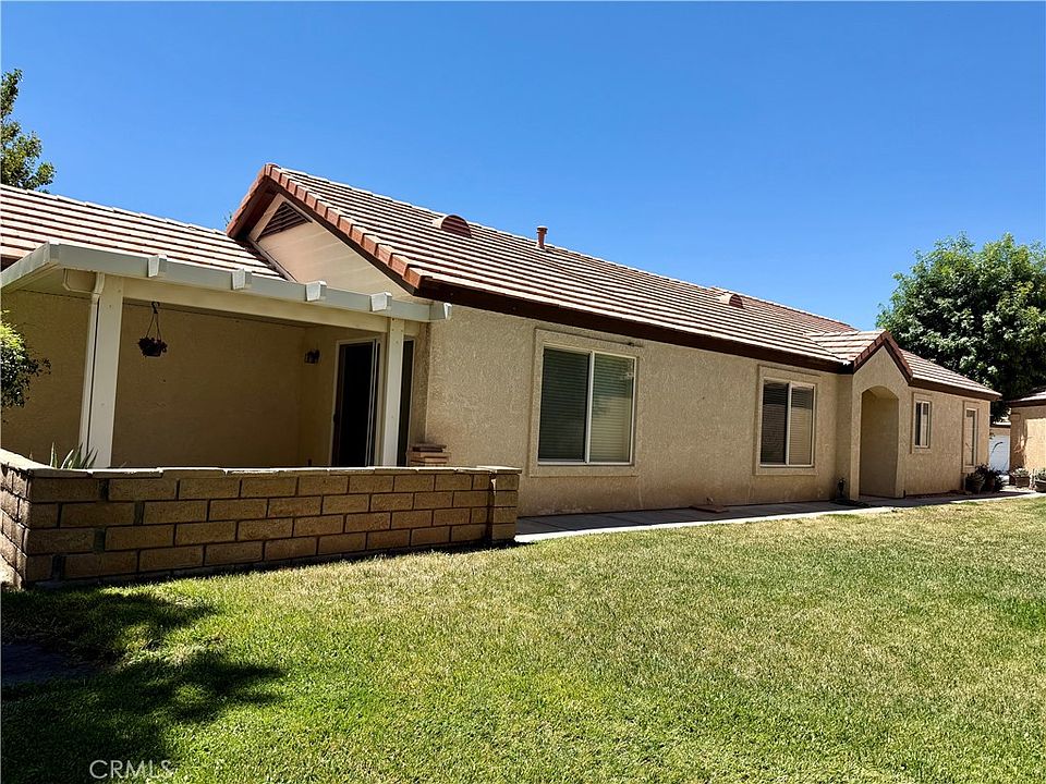 1st image of 19078 Stoddard Way