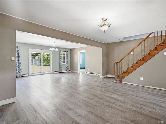 2nd image of 47 Greenvale Lane